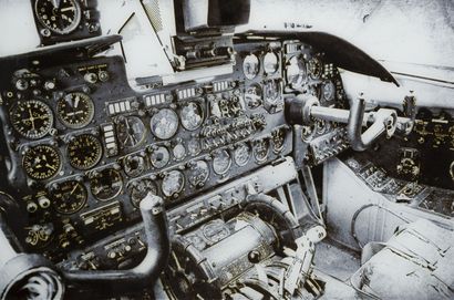 École contemporaine Cockpit of Antonov An-26.

Digital print on paper mounted under...