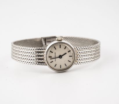 JAEGER-LECOULTRE Montre bracelet de dame en or gris (750).

Boîtier rond. 

Cadran...