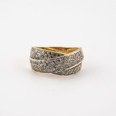  Yellow and white gold (750) ring set with small eight-eight diamonds. 
Gross weight:...