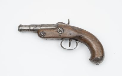 FRANCE, fin du XVIIIème ou début du XIXème siècles (modifié) Pistolet de voyage à...