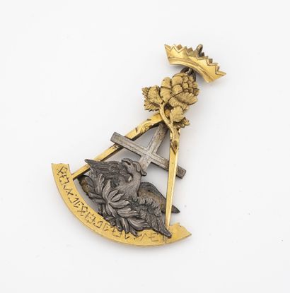 FRANC MACONNERIE, Rose Croix, XIXème siècle Bijou de Chevalier en argent en métal...