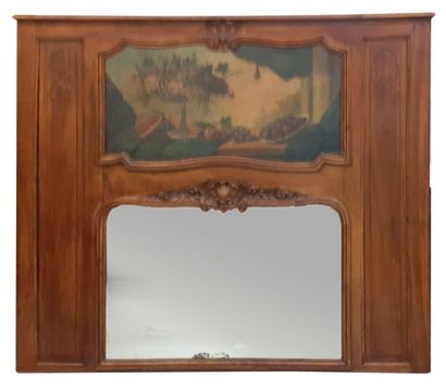 FRANCE, style Louis XV, milieu du XXème siècle Trumeau en bois ciré, mouluré et sculpté...