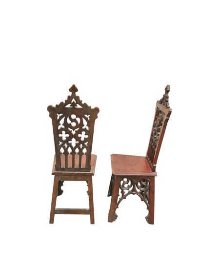 FRANCE ou ANGLETERRE, fin du XIXème ou début du XXème siècle Paire de chaises en...