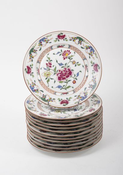 HAVILAND, Limoges Douze assiettes à dessert en porcelaine.

Modèle Ching-King pour...