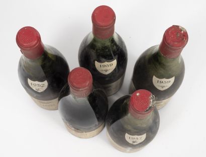 POMMARD GRANDS EPENOTS 1 bouteille de 1947, 1 bouteille de 1952 et 1 bouteille de...