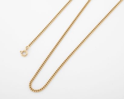  Yellow gold (750) necklace with filed curb...