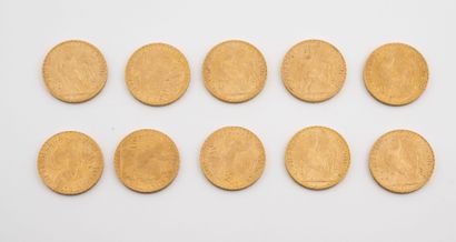 France Lot de 10 pièces de 20 francs or. 

IIIème République : 

- 1908 (x 3). 

-...