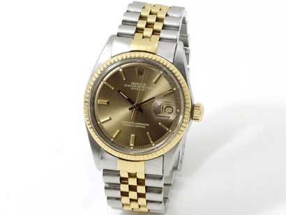 ROLEX ''OYSTER PERPETUAL DATEJUST'' 
Men's wristwatch in gold (750) and steel.

Gilt...