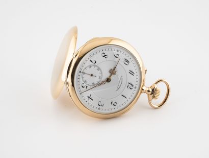 Jules JÜRGENSEN, Copenhagen Yellow gold (750) soapstone watch with striking and striking...