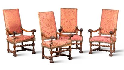 BOURGOGNE, seconde moitié du XVIIème siècle Rare suite de quatre fauteuils à haut...