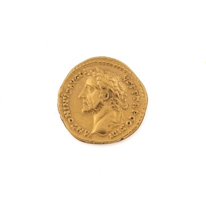 ANTONIN Le Pieux (138-161) 
Aureus. 7,02 g.

His head laurel to the left.

R/ Antoninus...