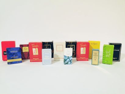 null Lot de 14 flacons miniatures de parfum et eau de toilette :

PTISENBON "Tartine...
