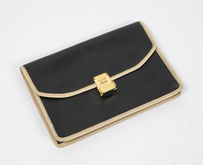 CELINE Small black leather pouch with cream trim. 

Small pocket with closure inside....