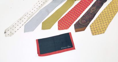 null Lot of ties of various brands including PAUL SMITH, JACQUES FATH, LANCEL, NINA...