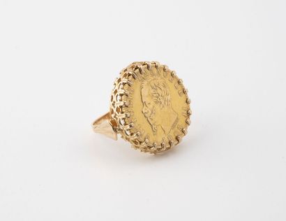 null Ring in yellow gold (750) holding a coin of 20 Lira, Vittorio Emanuelle II,...