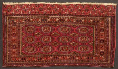 BOUKHARA PENDIK, XXème siècle Two carpets in polychrome wool decorated with a semi...