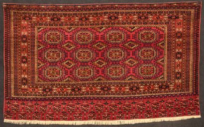 BOUKHARA PENDIK, XXème siècle Two carpets in polychrome wool decorated with a semi...