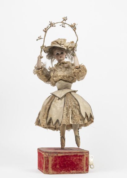 ROULLET DESCAMPS Dancer.

Automaton with porcelain head, mouth closed, marked with...