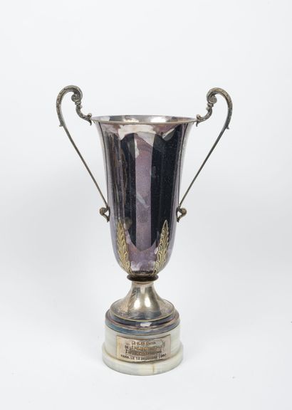 Prize trophy of the shooting club of the...