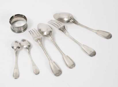Silver lot (950) :

- two table spoons, filets...