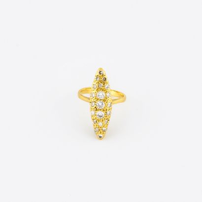 
Marquise ring in yellow gold (750) set with...