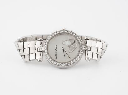 VAN CLEEF & ARPELS ''LADY ARPELS PAPILLON'' Ladies' wristwatch in white gold (750).

Mother-of-pearl...
