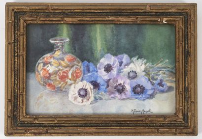 M. DURIEZ-MAZUEL (XIXème - XXème siècle) Bouquets de fleurs. 
Aquarelle sur papier....