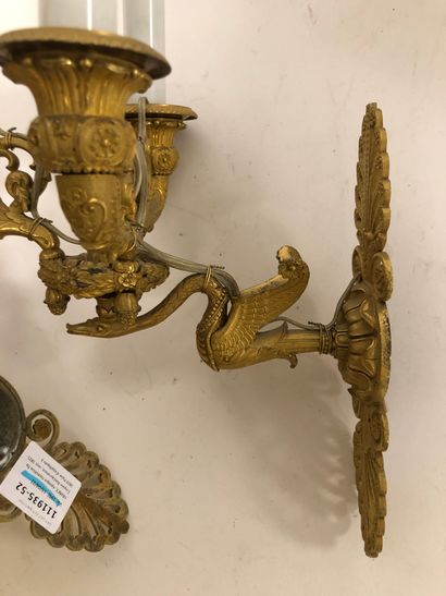 null Pair of ormolu sconces with a bouquet of three light arms in the form of horns,...