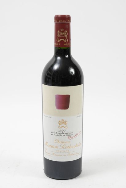 Château Mouton Rothschild 1 bouteille, 2013.

GCC1 Pauillac.

Bon niveau.

Infimes...