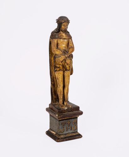 null Christ with ties.

Sculpture in wood and stucco polychrome and gilded.

Pedestal...