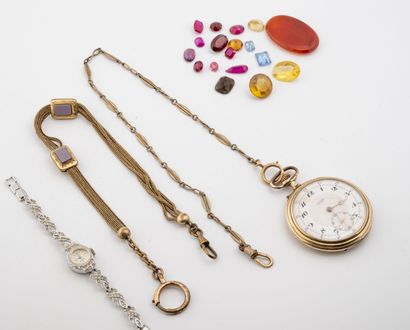 null Lot de bijoux fantaisie comprenant une montre bracelet, une montre de gousset,...
