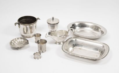 Lot of objects in metal or silver plated...