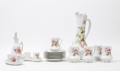 GIRAUD, Limoges Part of table service in porcelain including:

- 5 small pots with...