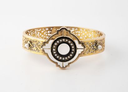 Bracelet jonc ouvrant en or jaune (750) à...