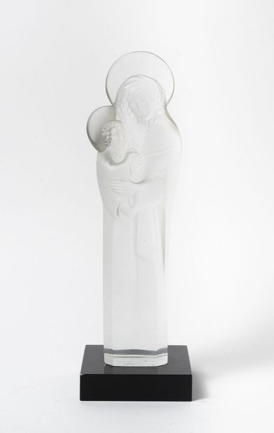 LALIQUE FRANCE 
Virgin with the child. 





Sculpture in pressed molded crystal.





Black...