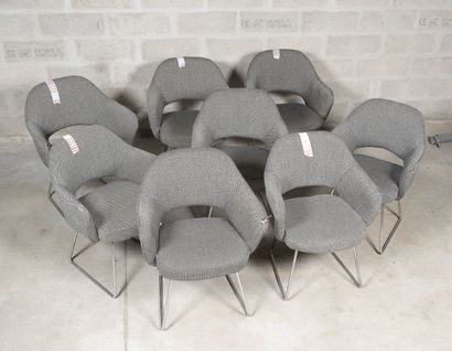 Eero Saarinen (1910-1961) Lot of 8 Conference chairs.

Model designed in 1957.

Metal...