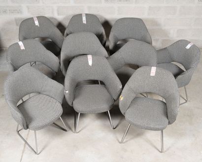 Eero Saarinen (1910-1961) Lot of 10 conference chairs. 
Model designed in 1957. 
Metal...