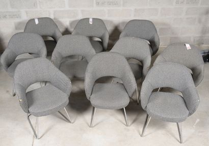 Eero Saarinen (1910-1961) Lot of 10 Conference chairs.

Model designed in 1957.

Metal...