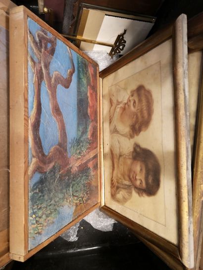 null Case of framed pieces, drawings, engravings, mirrors.....