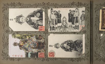 TOUS PAYS, Asie et Port Saïd, fin du XIXème-XXème siècles Album of postcards, representing...