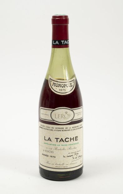 La Tache 1 bouteille, 1975.

Domaine de la Romanée-Conti.

Numérotée 10785.

Niveau...