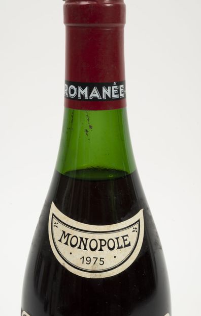 ROMANEE-CONTI 1 bouteille, 1975.

Domaine de la Romanée-Conti.

Numérotée 2817.

Niveau...
