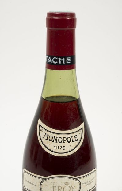 La Tache 1 bouteille, 1975.

Domaine de la Romanée-Conti.

Numérotée 10784.

Niveau...