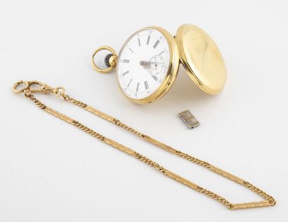 null Pocket watch in yellow gold (750). 

Plain back cover.

White enamelled dial,...