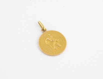  Médaille ronde en or jaune (750) de protection des voyageurs avec la figure de Saint...