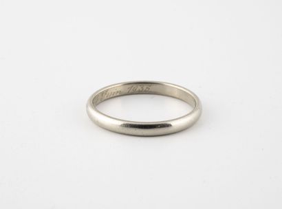 Wedding band in white gold (750).

Net weight...