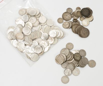 FRANCE, BELGIQUE ou SUISSE, XIXème-XXème siècles Silver coin lot (min. 800):

- 129...