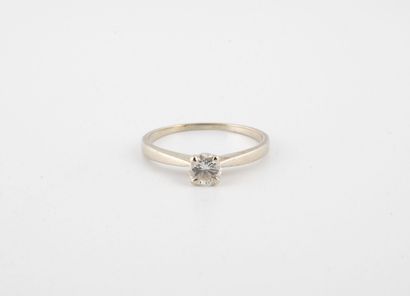 Rhodium-plated yellow gold solitaire ring...