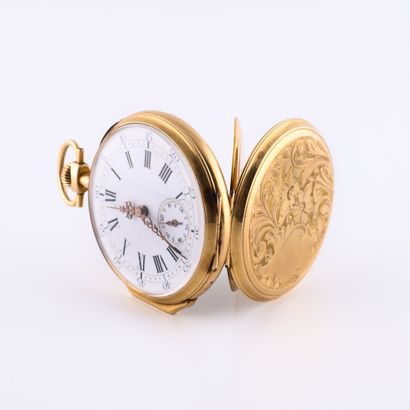 null Pocket watch in yellow gold (750).

Back cover decorated with floral scrolls...