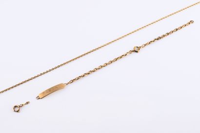 null Lot of jewelry in yellow gold (750) including a fine neck chain and a bracelet...